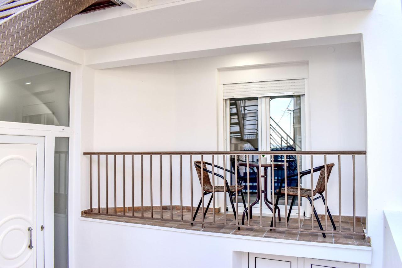 La Maison Plakes 3 Bdr Apt Skiathos Town Ngoại thất bức ảnh