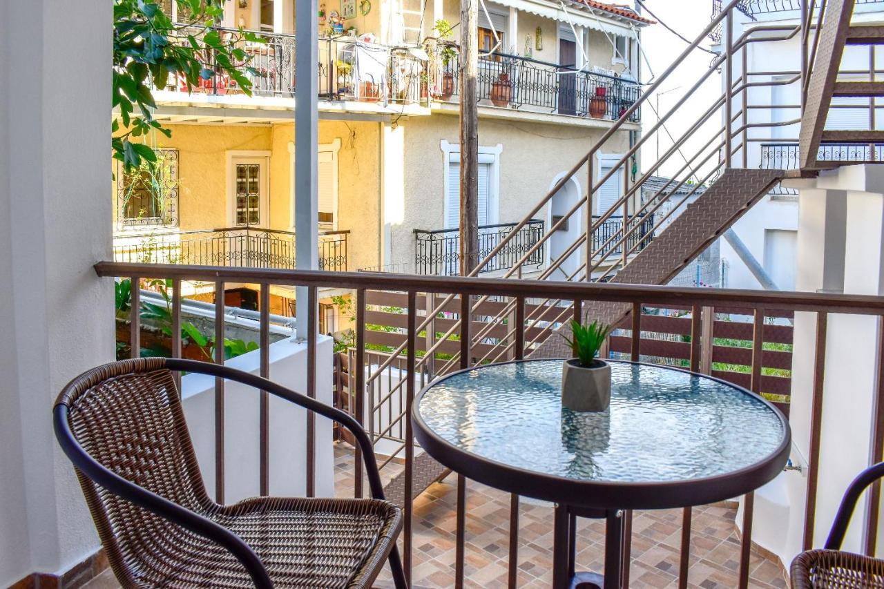 La Maison Plakes 3 Bdr Apt Skiathos Town Ngoại thất bức ảnh