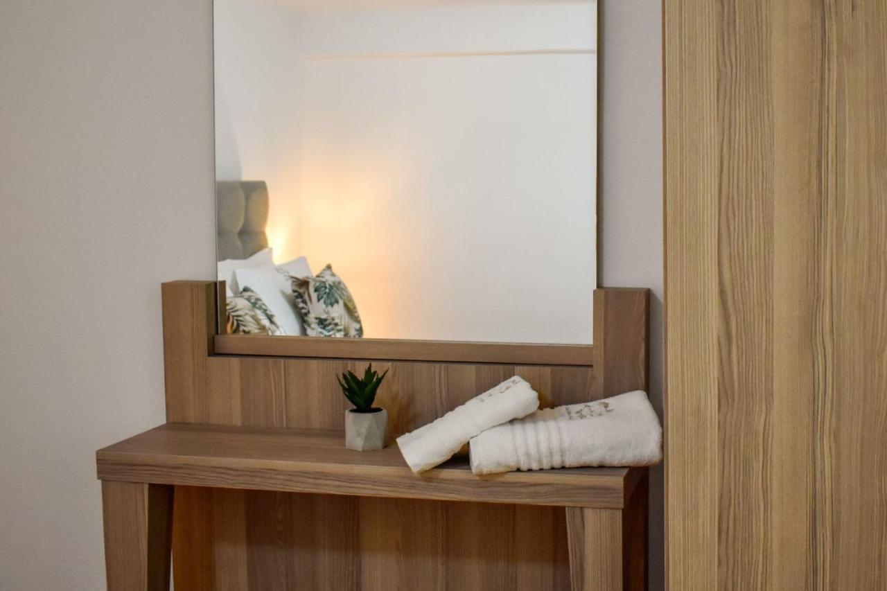 La Maison Plakes 3 Bdr Apt Skiathos Town Ngoại thất bức ảnh